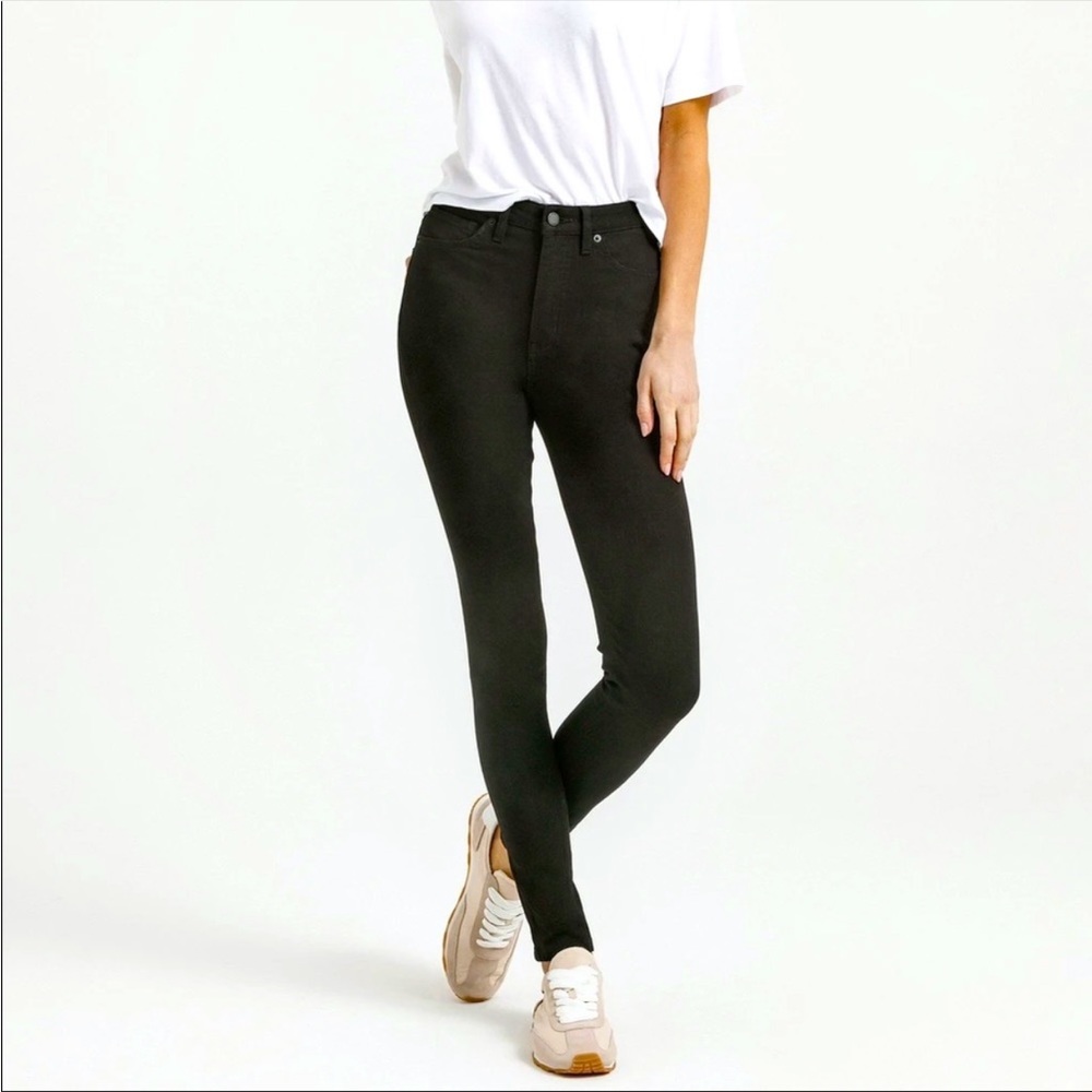 Classic Black High Rise Women's Jeans